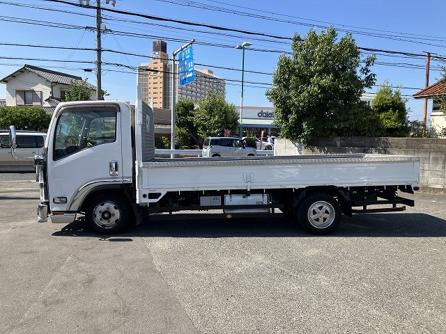 いすゞ エルフ TRG-NLR85AR(2WD)の写真4