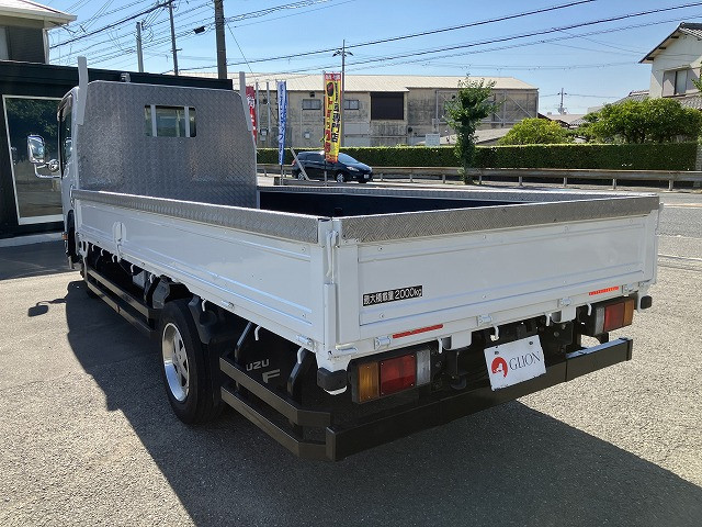 いすゞ エルフ TRG-NLR85AR(2WD)の写真6