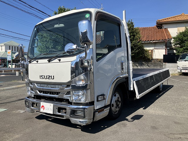 いすゞ エルフ TRG-NLR85AR(2WD)の写真9