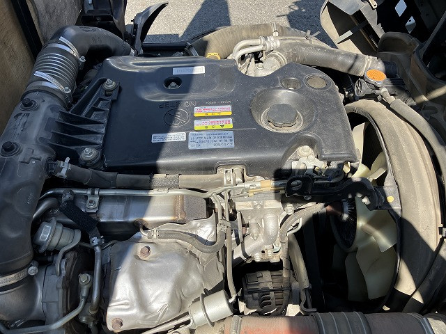 いすゞ エルフ TRG-NLR85AR(2WD)の写真17