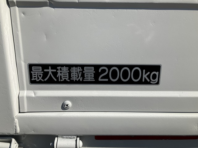 いすゞ エルフ TRG-NLR85AR(2WD)の写真37