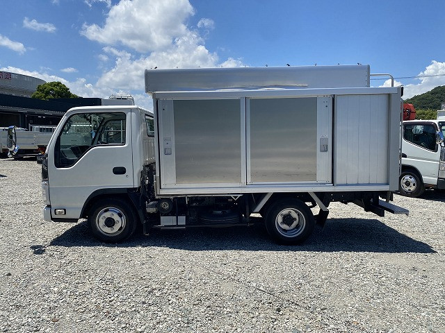 いすゞ エルフ TRG-NJR85AN(2WD)の写真4