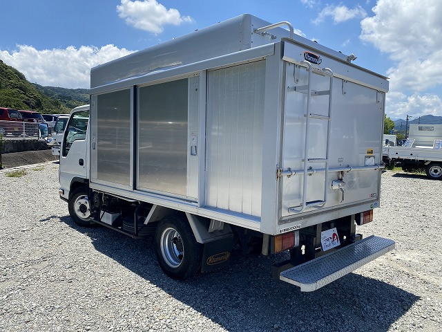 いすゞ エルフ TRG-NJR85AN(2WD)の写真6