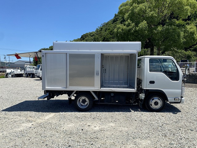 いすゞ エルフ TRG-NJR85AN(2WD)の写真12