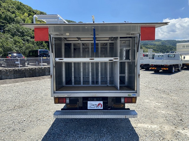 いすゞ エルフ TRG-NJR85AN(2WD)の写真14