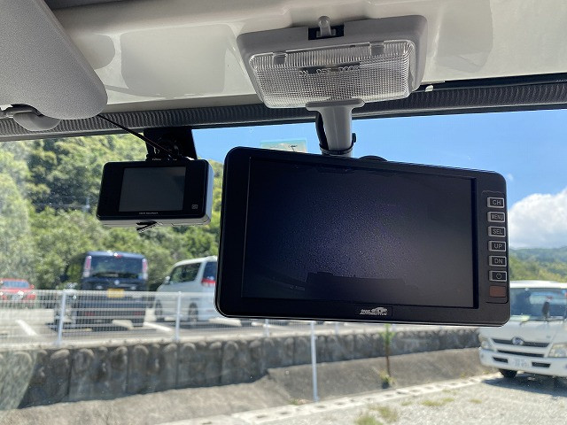 いすゞ エルフ TRG-NJR85AN(2WD)の写真38