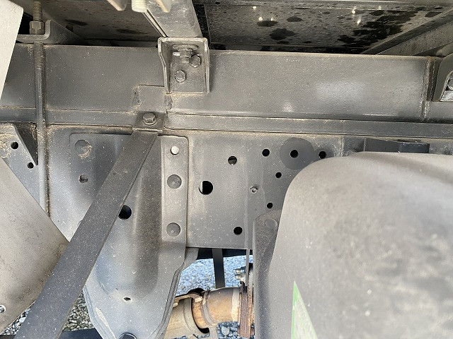 いすゞ エルフ TRG-NJR85AN(2WD)の写真44