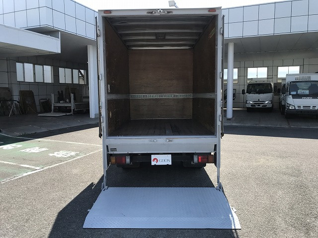 いすゞ エルフ TKG-NKR85AN(2WD)の写真2