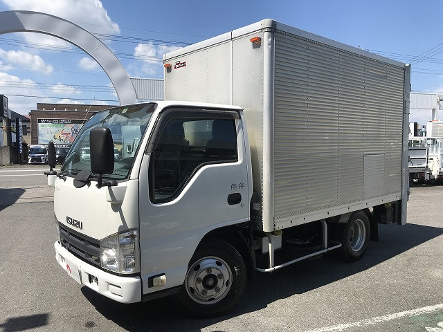 いすゞ エルフ TKG-NKR85AN(2WD)の写真9