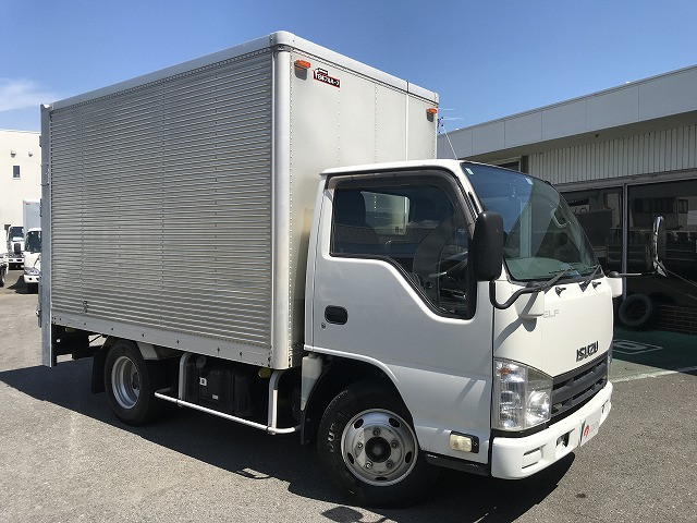いすゞ エルフ TKG-NKR85AN(2WD)の写真10