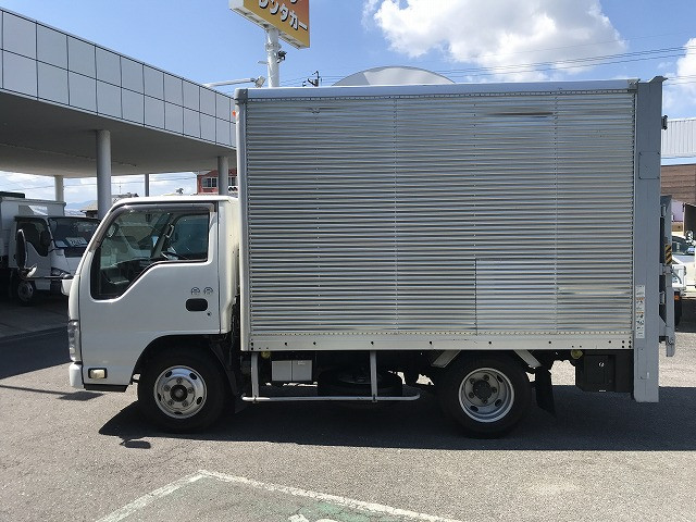 いすゞ エルフ TKG-NKR85AN(2WD)の写真11