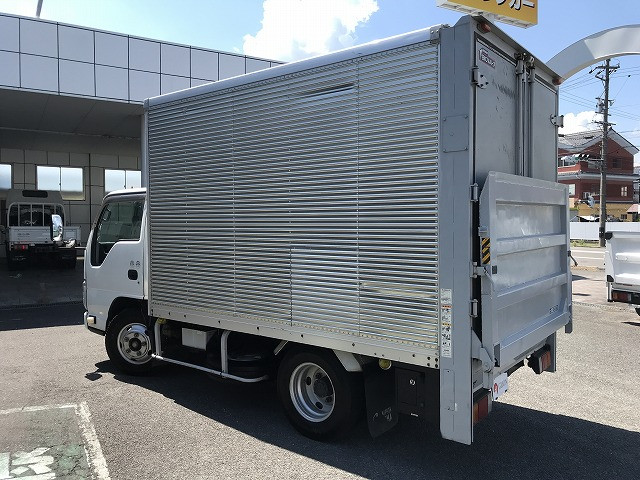 いすゞ エルフ TKG-NKR85AN(2WD)の写真13