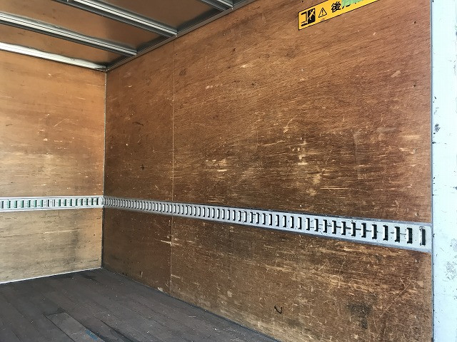 いすゞ エルフ TKG-NKR85AN(2WD)の写真17