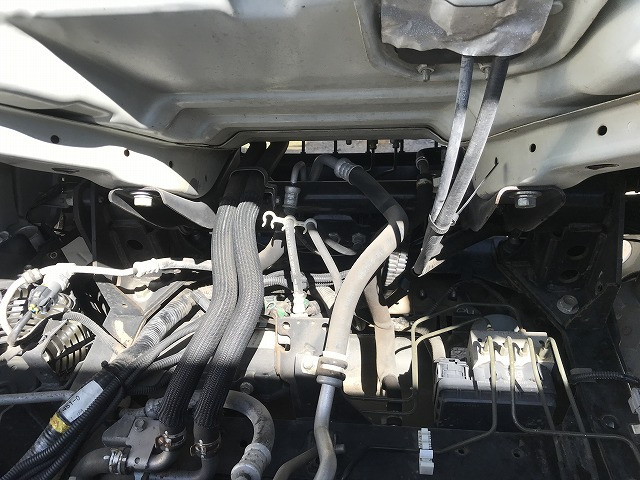 いすゞ エルフ TKG-NKR85AN(2WD)の写真32