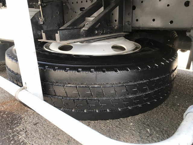 いすゞ エルフ TKG-NKR85AN(2WD)の写真34