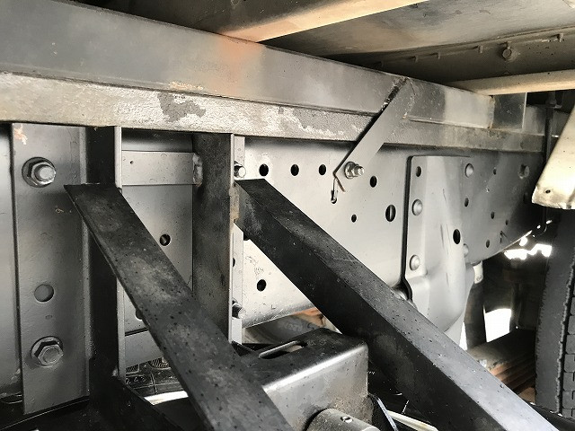 いすゞ エルフ TKG-NKR85AN(2WD)の写真38