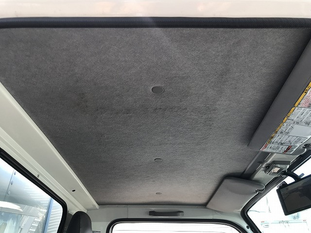 いすゞ エルフ TKG-NKR85AN(2WD)の写真42