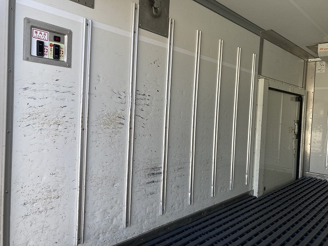 トヨタ ダイナ ABF-TRY230(2WD)の写真12