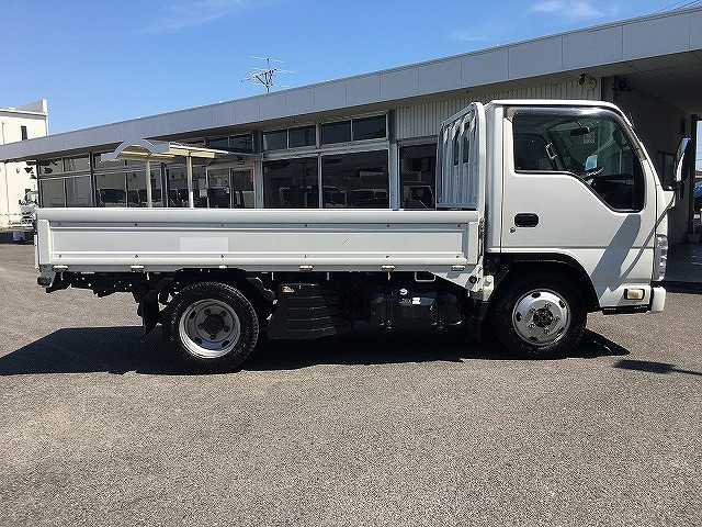 いすゞ エルフ TPG-NJS85A(4WD)の写真5