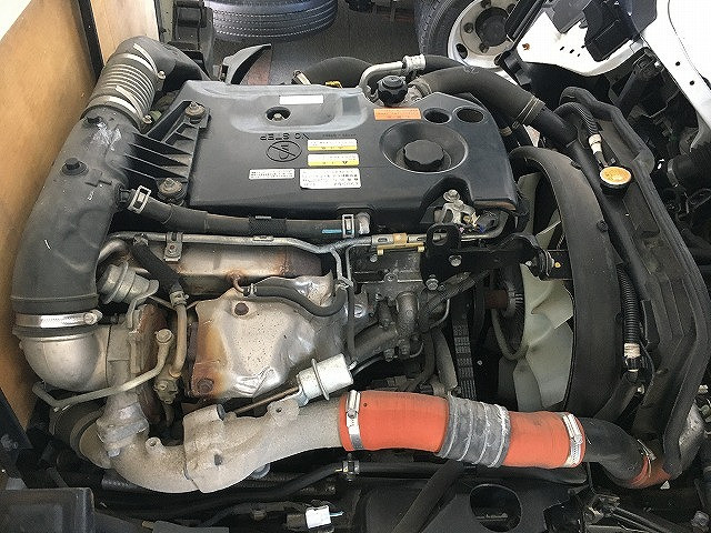 いすゞ エルフ TPG-NJS85A(4WD)の写真22