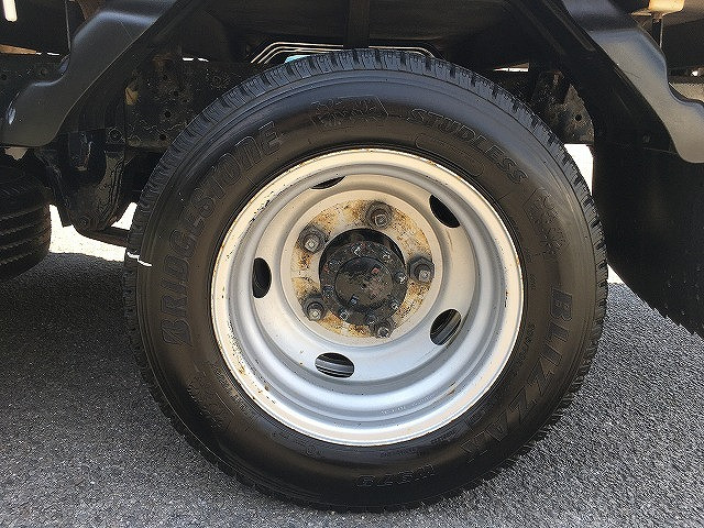 いすゞ エルフ TPG-NJS85A(4WD)の写真28