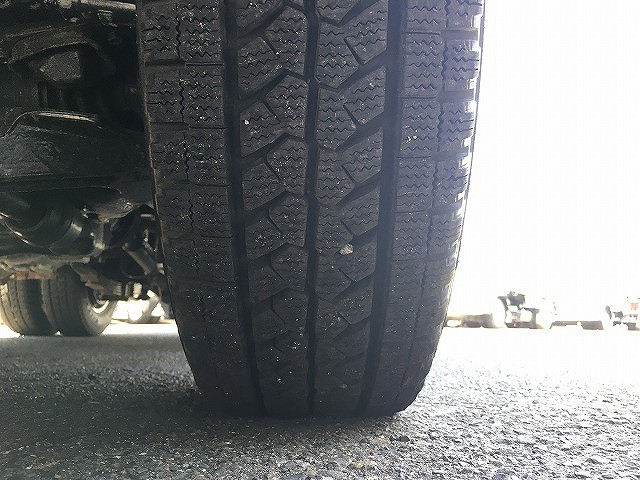 いすゞ エルフ TPG-NJS85A(4WD)の写真31