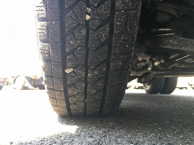 いすゞ エルフ TPG-NJS85A(4WD)の写真32