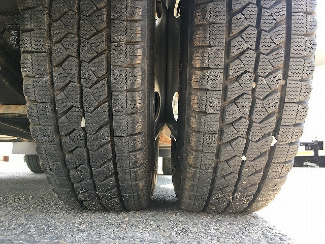 いすゞ エルフ TPG-NJS85A(4WD)の写真34