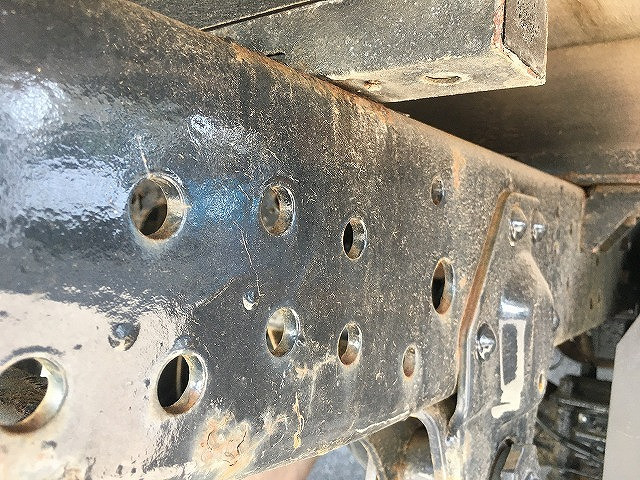 いすゞ エルフ TPG-NJS85A(4WD)の写真38