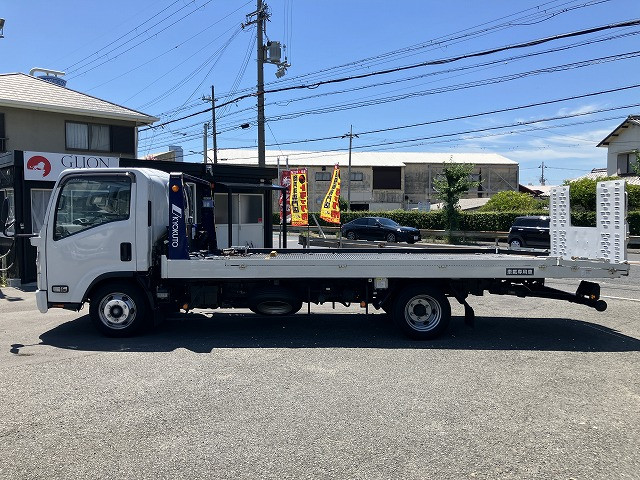 いすゞ エルフ 2RG-NPR88AN(2WD)の写真4