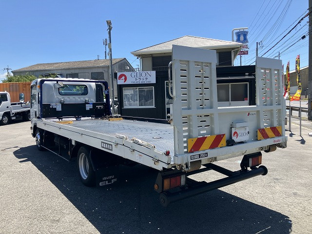 いすゞ エルフ 2RG-NPR88AN(2WD)の写真6