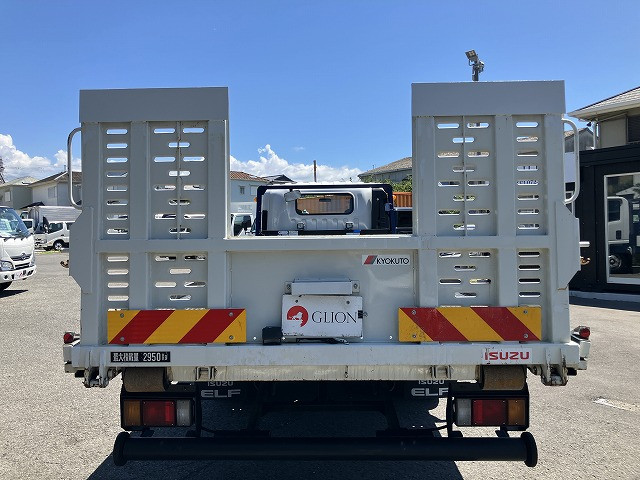 いすゞ エルフ 2RG-NPR88AN(2WD)の写真7