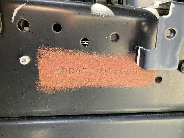 いすゞ エルフ 2RG-NPR88AN(2WD)の写真20