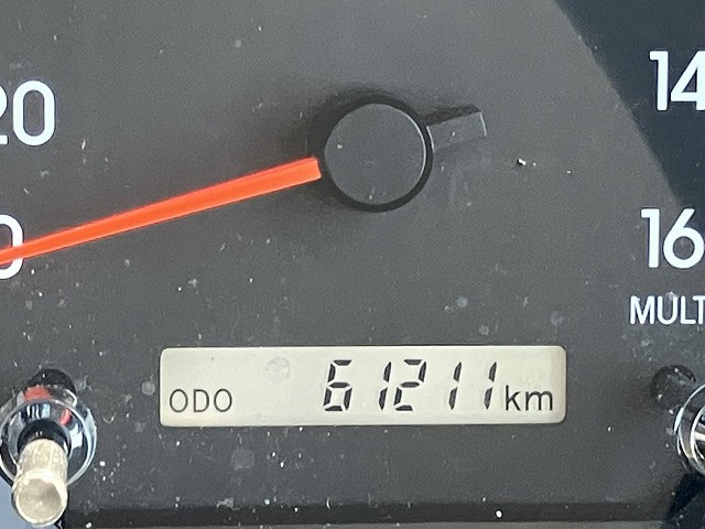 いすゞ エルフ 2RG-NPR88AN(2WD)の写真50