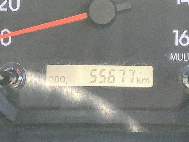 いすゞ エルフ 2RG-NJR88A(2WD)の写真40