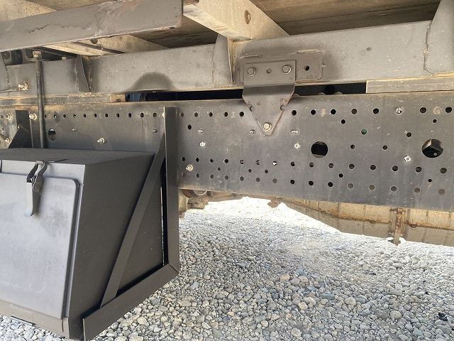 いすゞ フォワード TKG-FRR90S1(2WD)の写真45