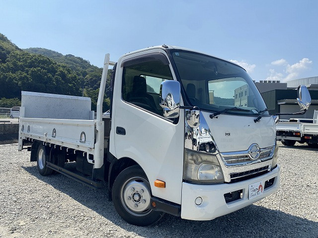 日野 デュトロ SKG-XZU710M(2WD)の写真3