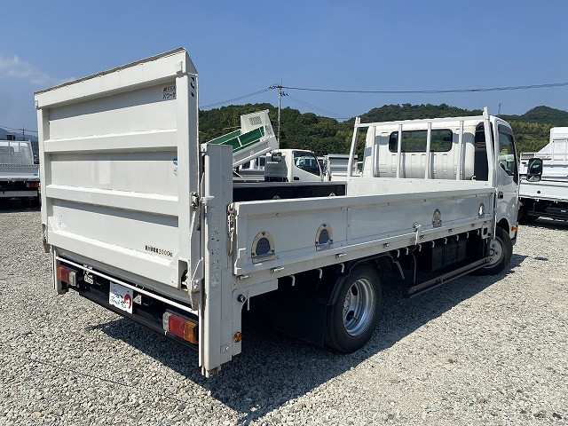 日野 デュトロ SKG-XZU710M(2WD)の写真8