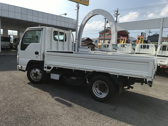いすゞ エルフ TKG-NJS85A(4WD)の写真4