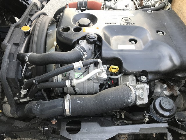 いすゞ エルフ TKG-NJS85A(4WD)の写真18