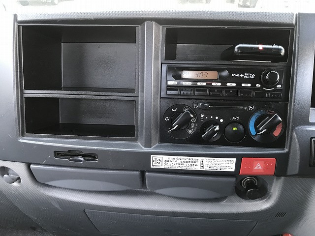 いすゞ エルフ TKG-NJS85A(4WD)の写真34