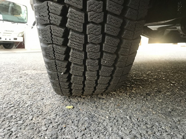 いすゞ エルフ TKG-NJS85A(4WD)の写真47