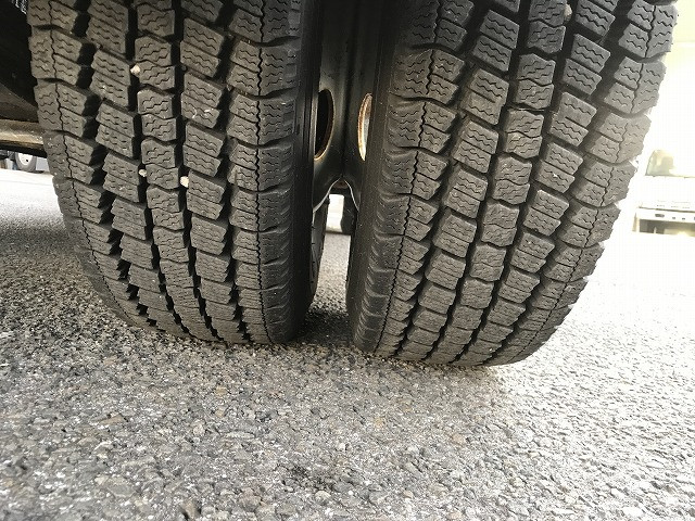 いすゞ エルフ TKG-NJS85A(4WD)の写真49