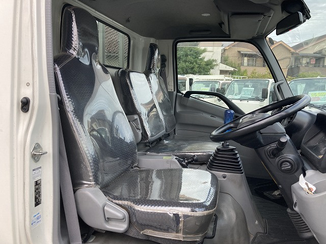 日野 デュトロ 2RG-XZU710M(2WD)の写真31