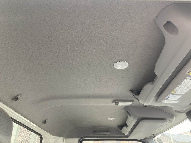 日野 デュトロ 2RG-XZU710M(2WD)の写真33