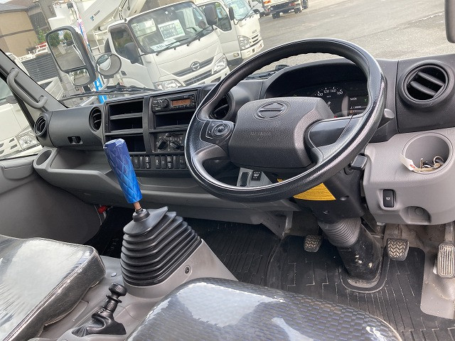 日野 デュトロ 2RG-XZU710M(2WD)の写真34