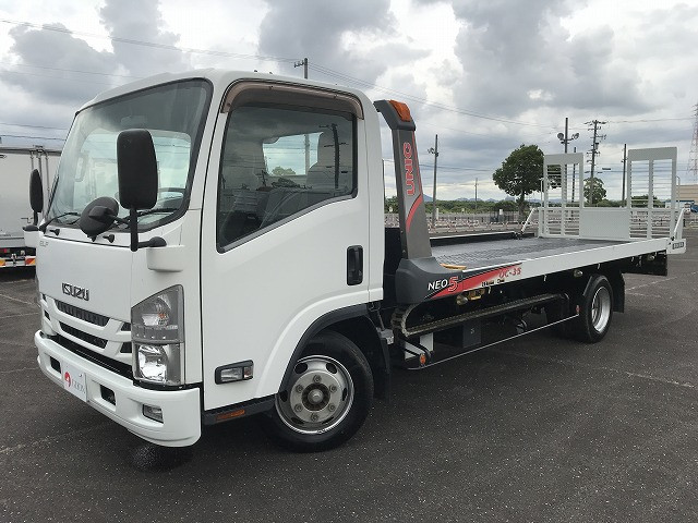 いすゞ エルフ TRG-NPR85AN(2WD)の写真1