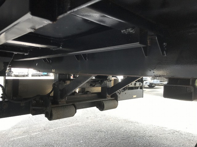 いすゞ エルフ TRG-NPR85AN(2WD)の写真19