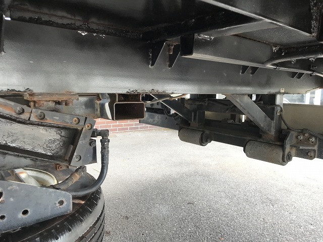 いすゞ エルフ TRG-NPR85AN(2WD)の写真20