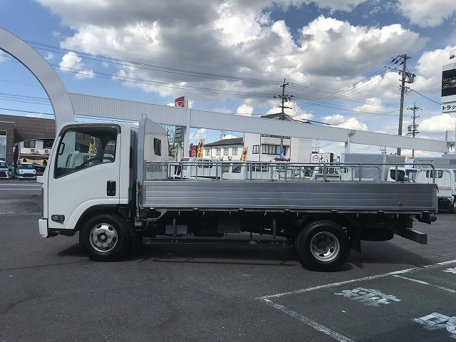 いすゞ エルフ 2RG-NPR88YN(2WD)の写真7